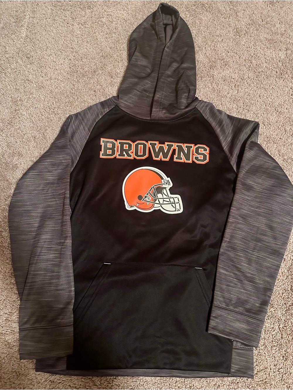NWT Youth Large Cleveland Browns Brown & Gray Pullover Hoodie with Helmet Logo